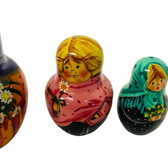 Vintage Hand-Painted Russian Nesting Dolls Set Of 5 Winter Party Blue Scarf - Picture 5 of 16